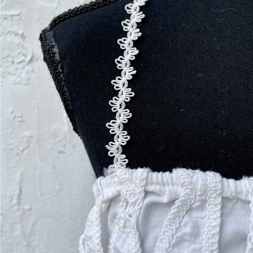 Zara crochet Crop Tank - size medium - Picture 2 of 7